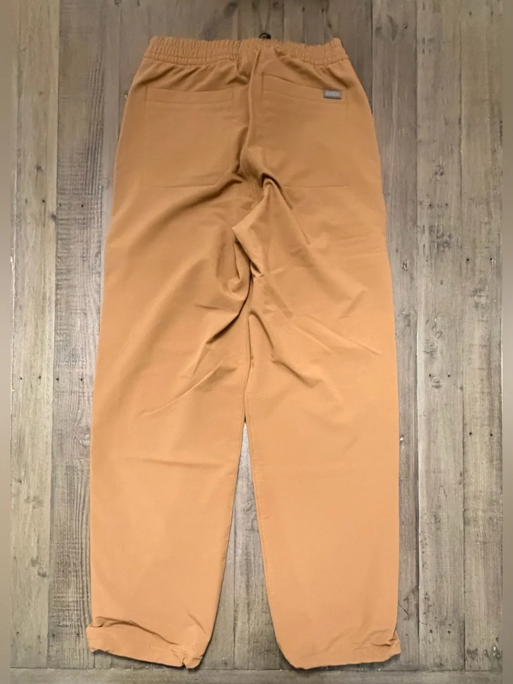NWT FIGS Men’s Indestructible Cargo Scrub Pant Earth Tan Brown Ripstop XS Reg